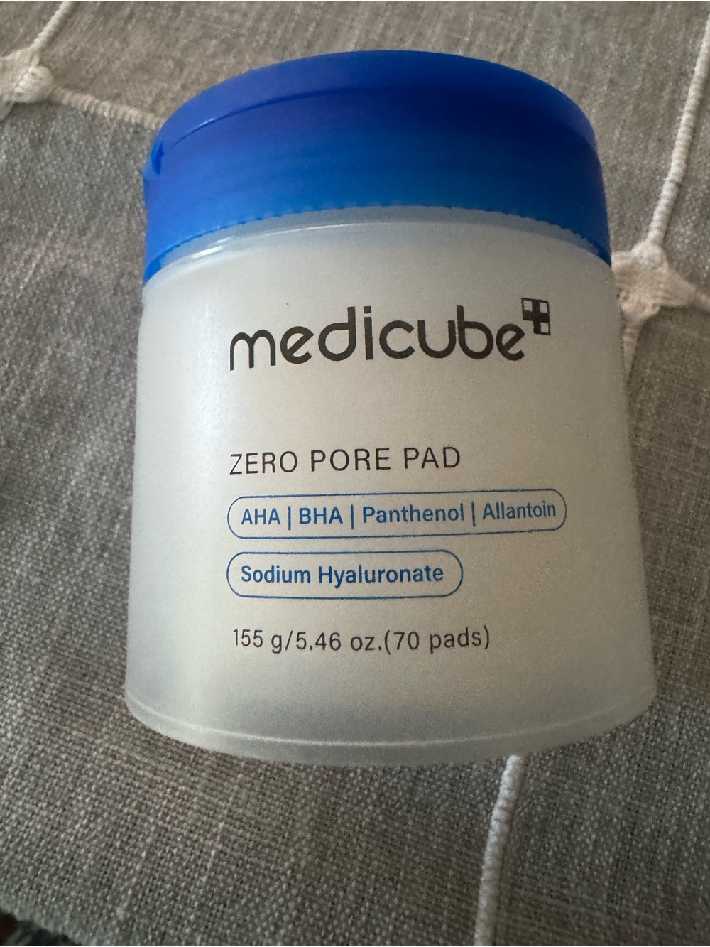Medicube Zero Pore Pad Toner Pads — Blue & White